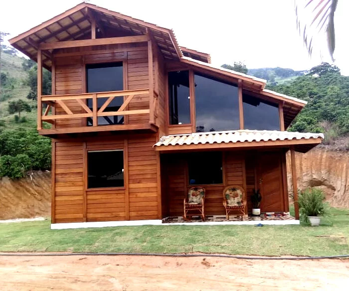 Sobrado Feito De Madeira Casa Pr Fabricada